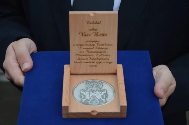 néhai VASS BEÁTA DÁMÁNK DÍSZPOLGÁRI LAUDÁCIÓJA