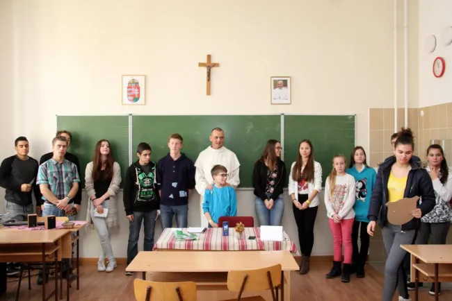ERÉNYEK KARDJA - MEZŐTÚR