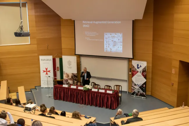 Tudományos Szekció